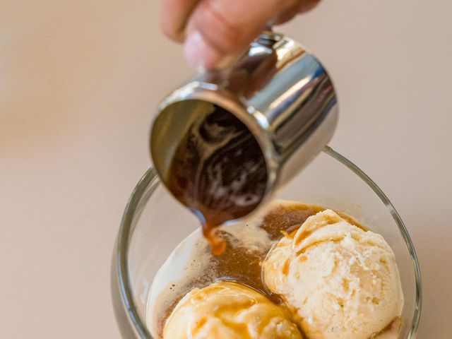 Brasserie La Mule du Pape Coupe Affogato