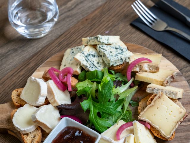 Brasserie La Mule du Pape Planche de 4 fromages affinés