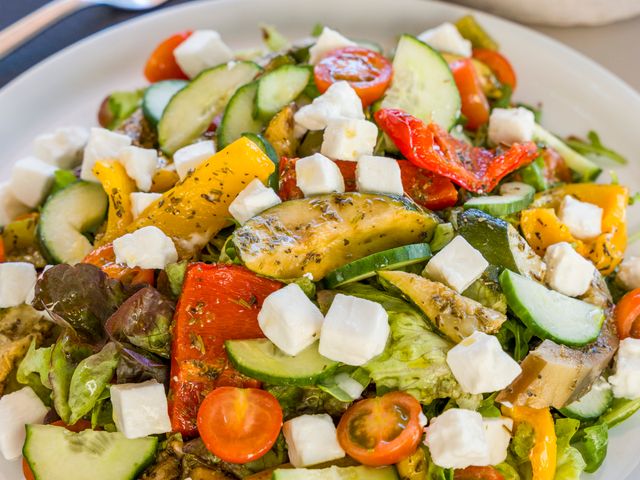 Brasserie La Mule du Pape Salade aux légumes du soleil grillés
